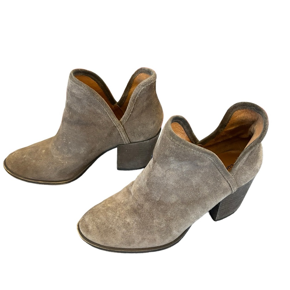 Lucky‎ Brand Women’s Brown Suede Ankle Boot Size 7